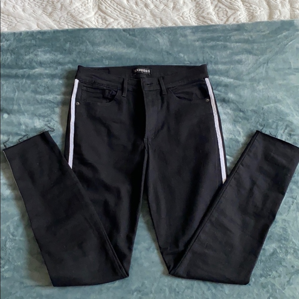 EXPRESS High Rise Legging Jeans w/ White Stripe